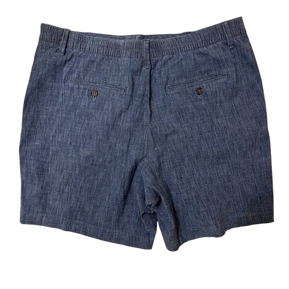Lands’ End blue cotton chambray Bermuda shorts 16 - Picture 4 of 9